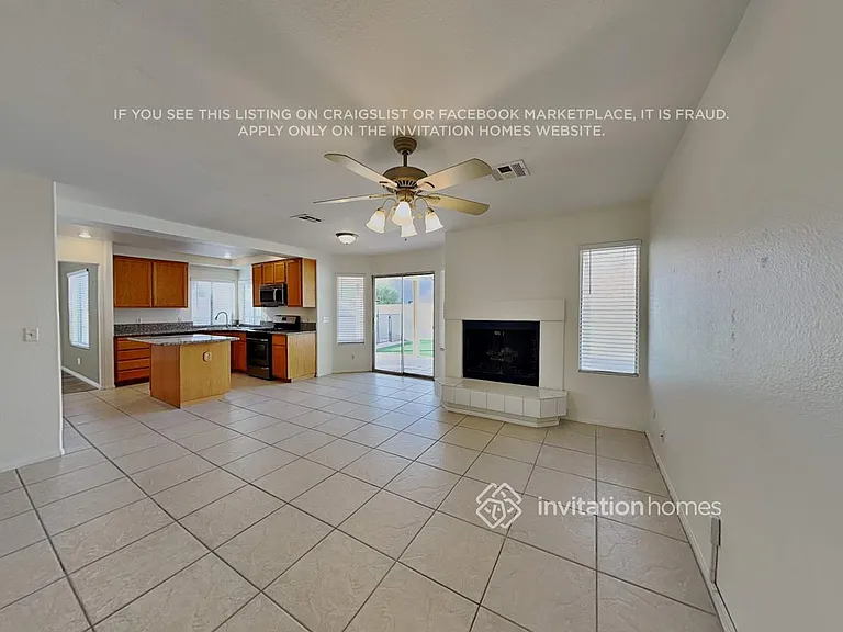 8244 Bermuda Beach Dr — Photo 4
