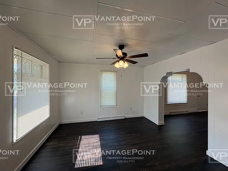 407 N Lafayette St — Photo 9