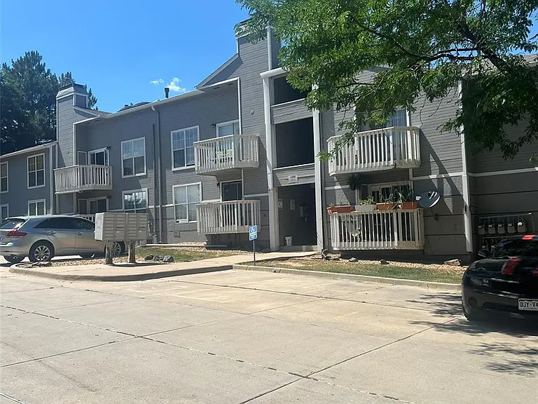 4480 S Pitkin St #123 — Photo 1