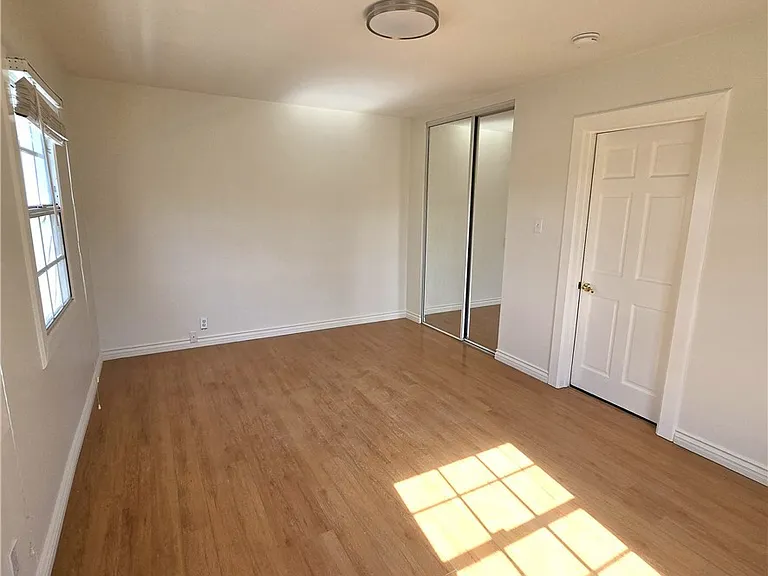 2035 Rangeview Dr — Photo 14