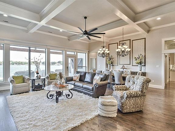 4th image of 2716 Harborside Dr