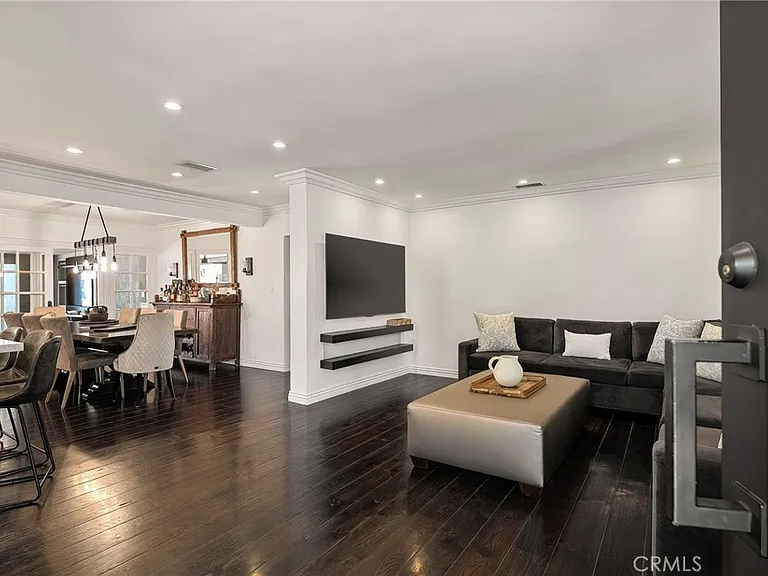 5330 Natick Ave — Photo 5