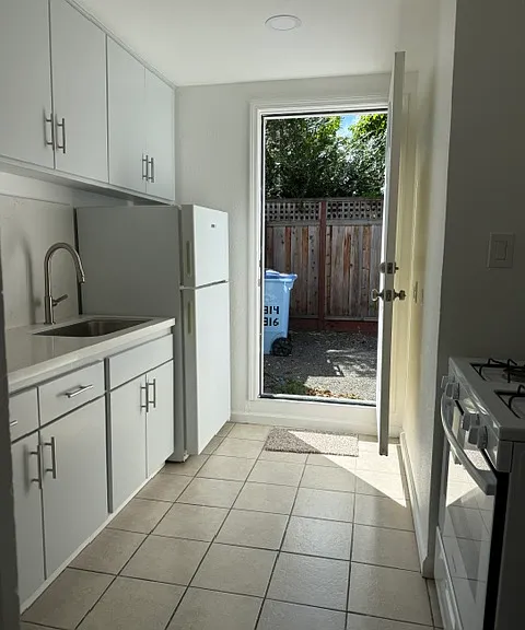 1316 Ashby Ave #A — Photo 7