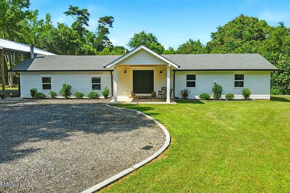 1st image of 280 Bobby Ln