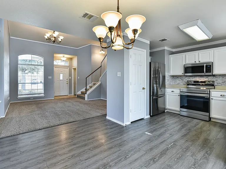 4600 Donegal Bay Ct — Photo 9