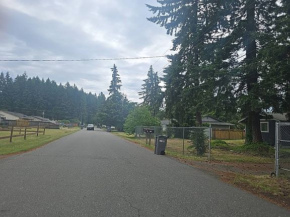 5th image of 11792 Elder Ave SW