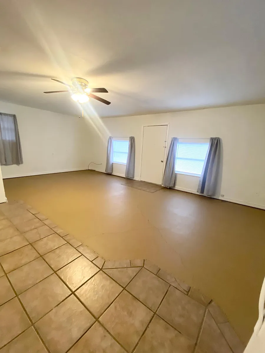 Building Photo - 55 Preston Shores Dr
