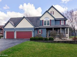1356 Holiday Dr, Sandwich, IL 60548