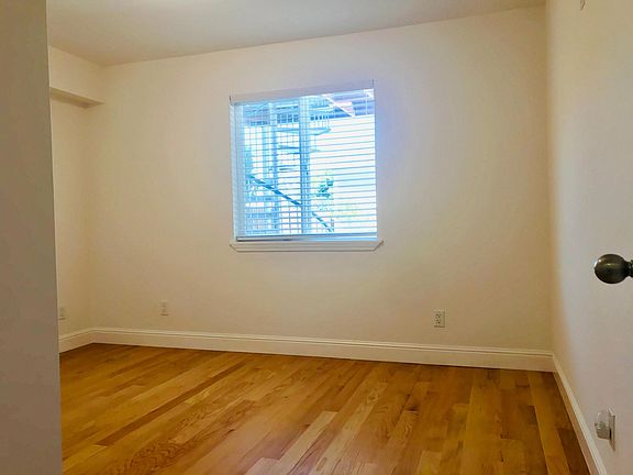 5th image of 355 Tocoloma Ave
