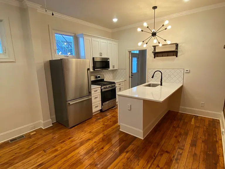 45 S Prince St #47 — Photo 2