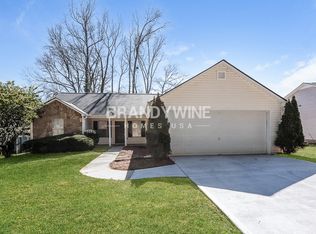 371 Walker Dr, Monroe, GA 30655