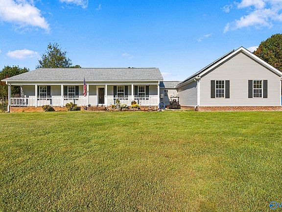 4th image of 128 Terry Lynn Cir