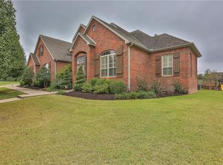 847 Kensington Cv, Springdale, AR 72762