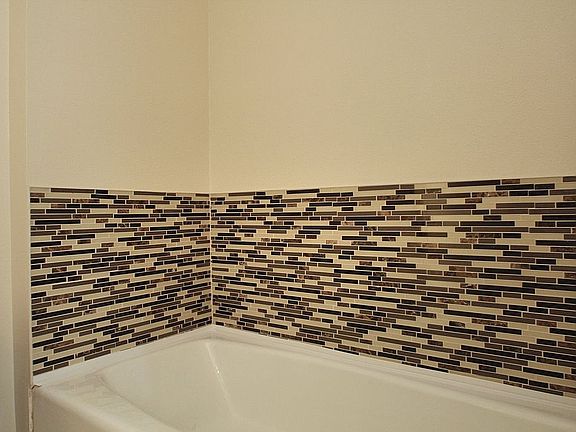 Second level bath