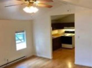 208 N 1st St #A, Crisfield, MD 21817