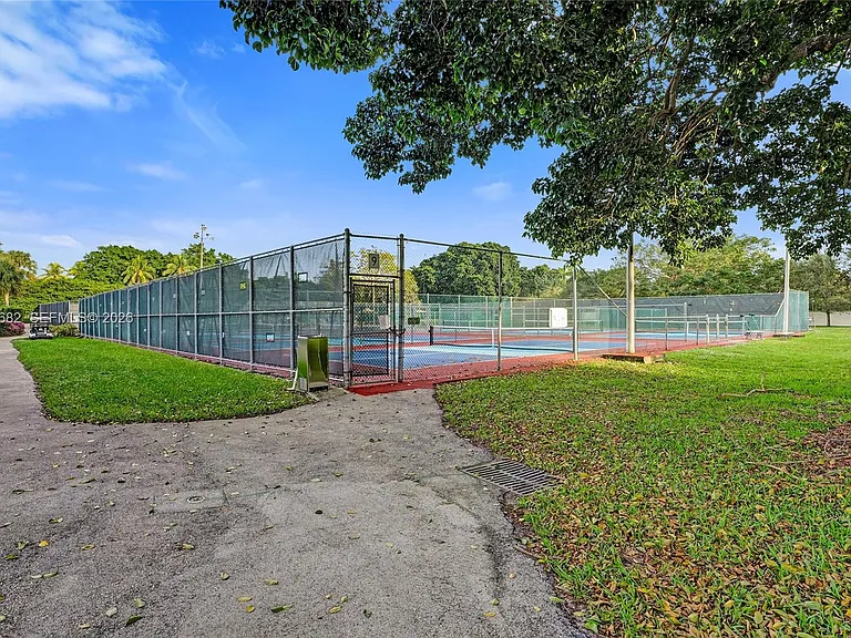 3001 Portofino Isle #K2 — Photo 50