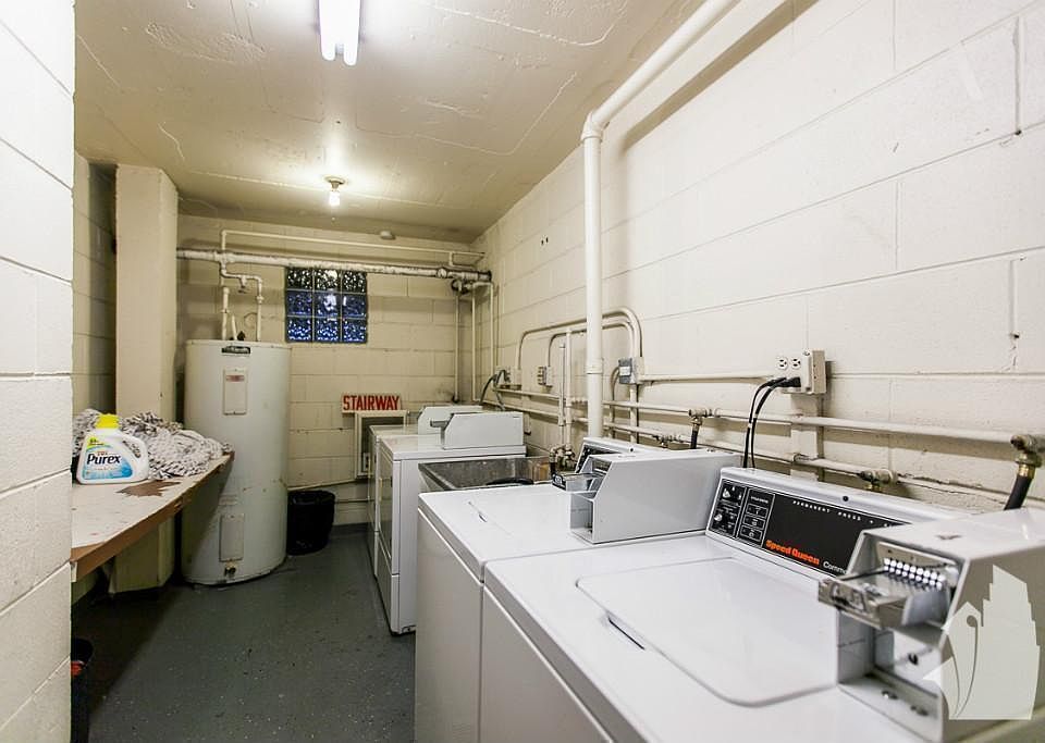 1st image of 1446 N Dearborn St #1