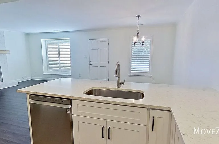 1320 Dylan Heath Ct — Photo 31