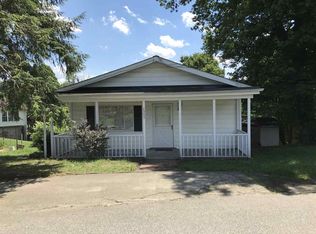 1355 Twin Oaks Dr, Huntington, WV 25705