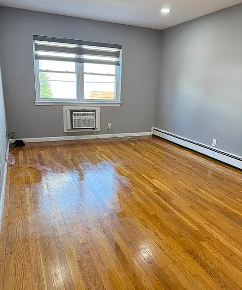 133 33rd St #2B — Photo 6