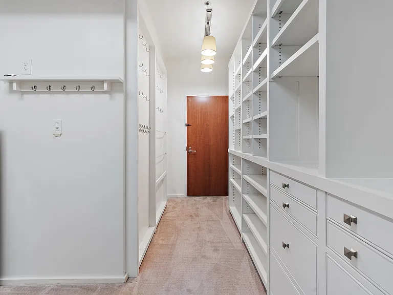 700 12th Ave S #1101 — Photo 20