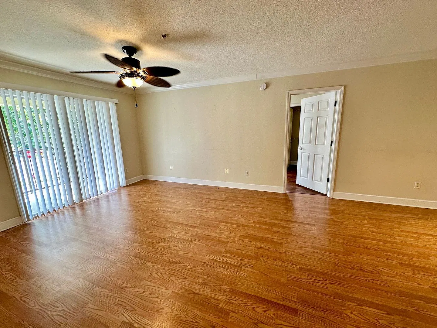 713 Crest Pines Dr. — Photo 3