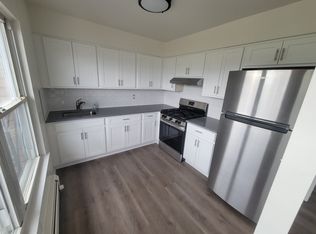 96 Fitzgerald Dr, Middletown, NY 10940