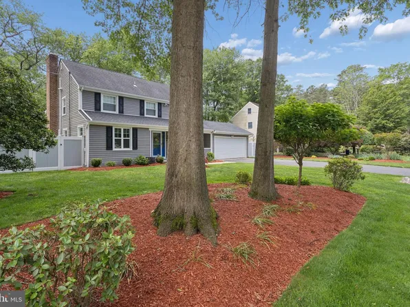 111 W Riding Rd, Cherry Hill, NJ 08003