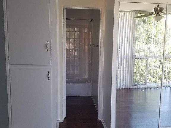 5th image of 4174 3rd Ave APT 12