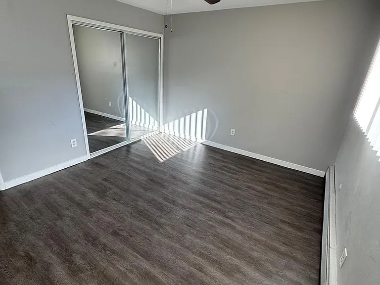 5680 Pardee — Photo 20