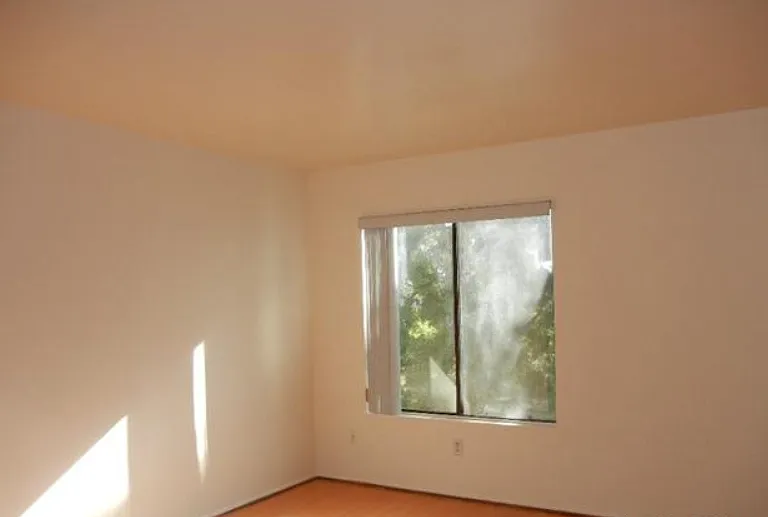 8444 New Salem St #16 — Photo 7