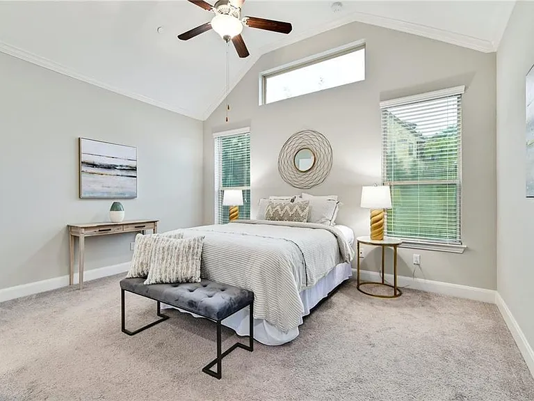 204 Maxwell Way — Photo 11