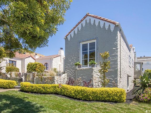 4th image of 359 San Benito Way