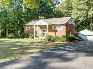 8265 Bell Creek Rd, Mechanicsville, VA 23111