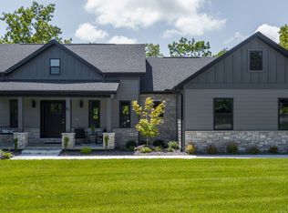 82 Vining Meadows Dr, Branson West, MO 65737