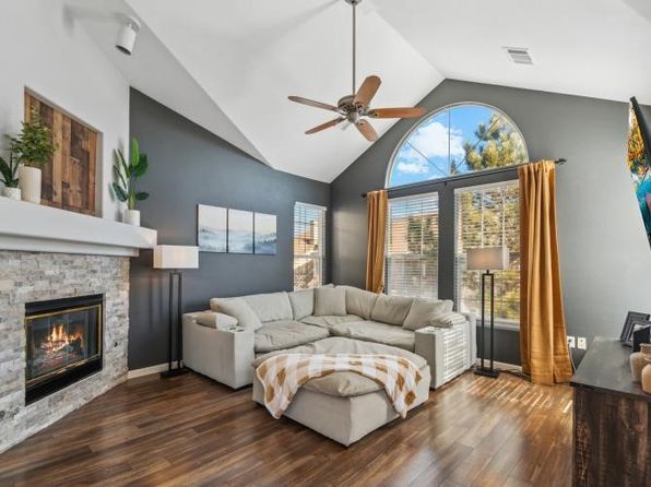 3912 S Carson St UNIT 201