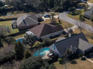 9297 Hansel Dr, Navarre, FL 32566