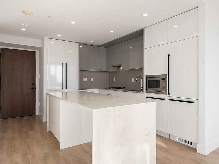 4711 Hazel St #1206 — Photo 3