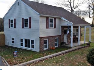 382 Glen Mills Rd, Thornton, PA 19373