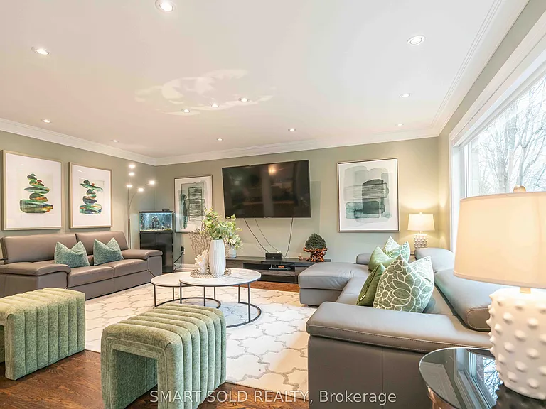 107 Arnold Ave — Photo 14