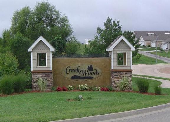 3rd image of 4804 N Creek Wood Dr