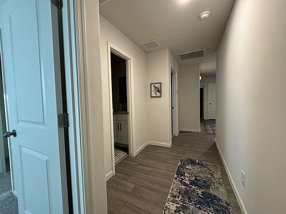 4th image of 560 Holly St