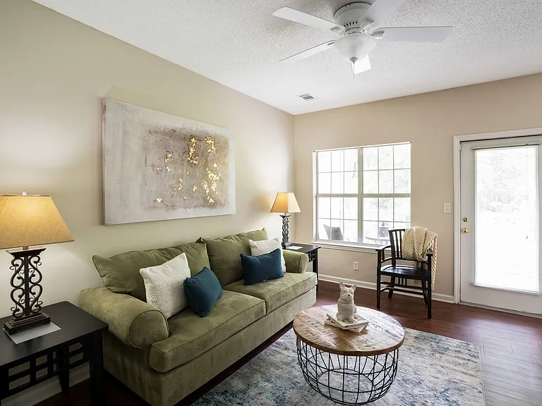 Reserve at Mill Landing — Photo 7