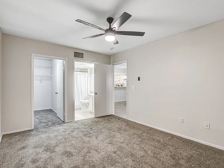 1908 Desert Falls Ct #101 — Photo 29