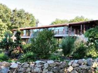 9 Peckham Hill Rd, Sherborn, MA 01770