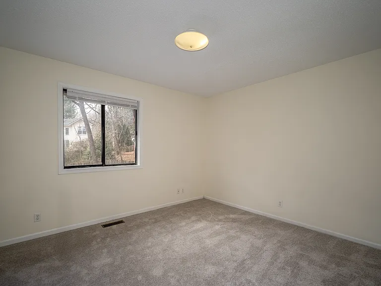 72 Greenville Hwy #1 — Photo 5