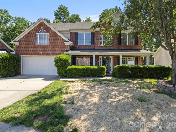 11444 Mangla Dr, Charlotte, NC 28214