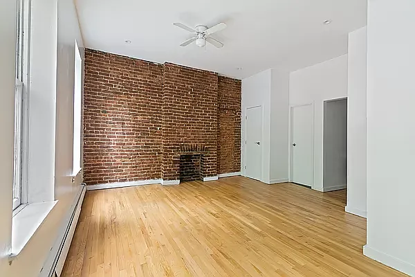 Rented by SERHANT. | media 2