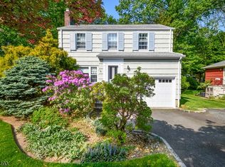 38 Beech Ave, Berkeley Heights, NJ 07922