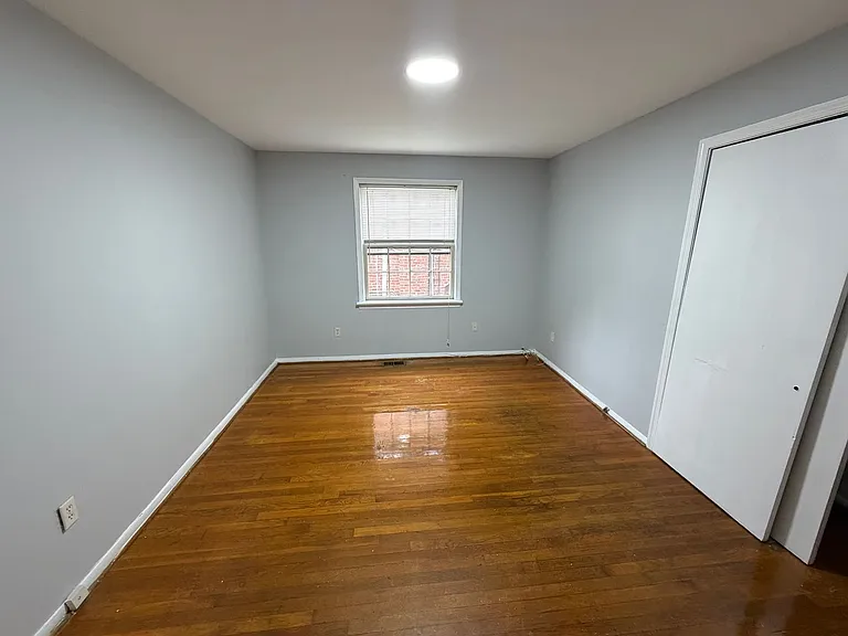 3328 Ellwood Ave.* — Photo 22